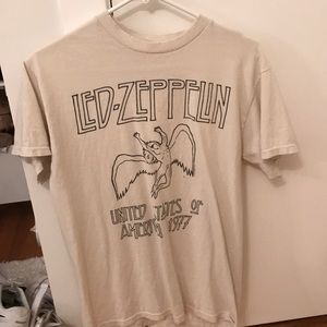 Brandy Melville shirt